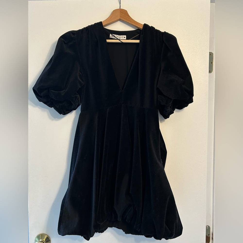 Black velvet party dress